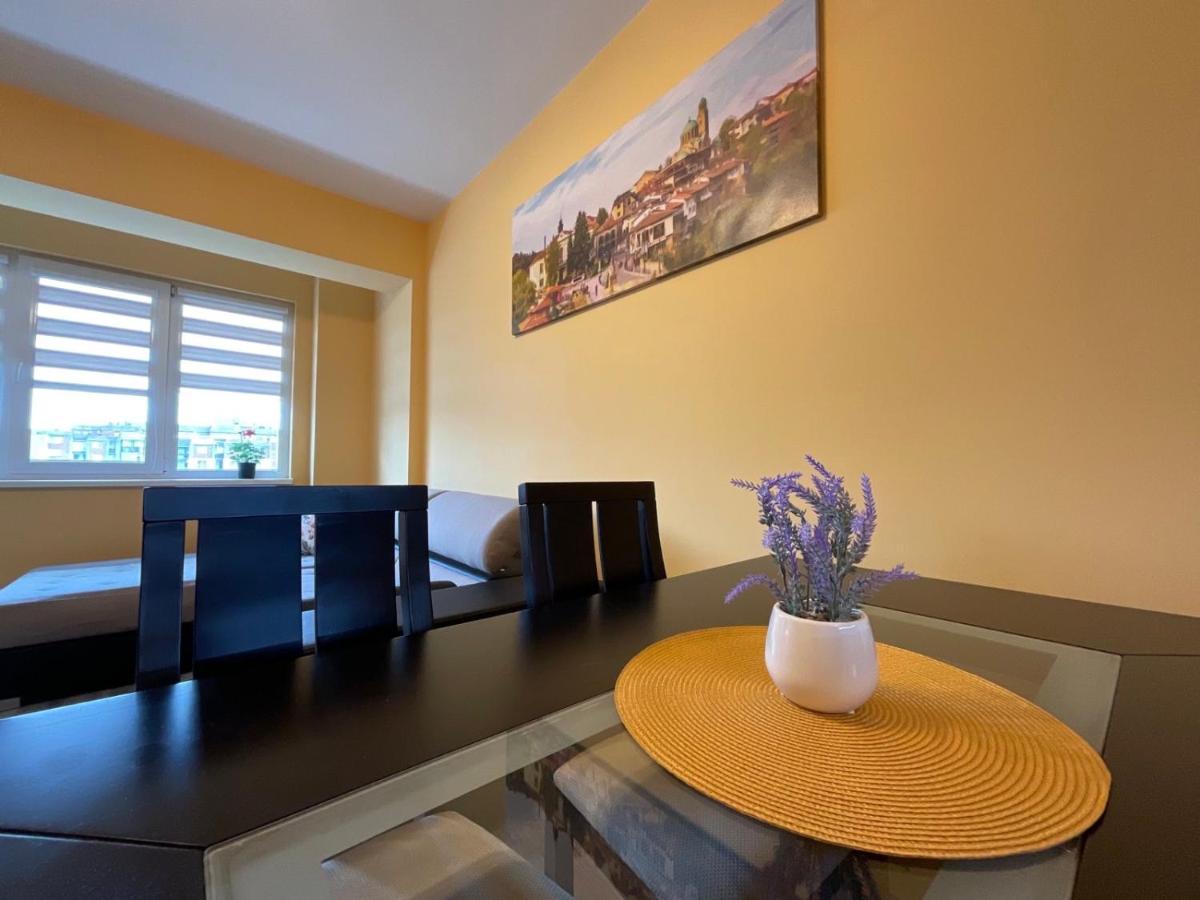 Nataly Homes Veliko Tărnovo Exteriör bild