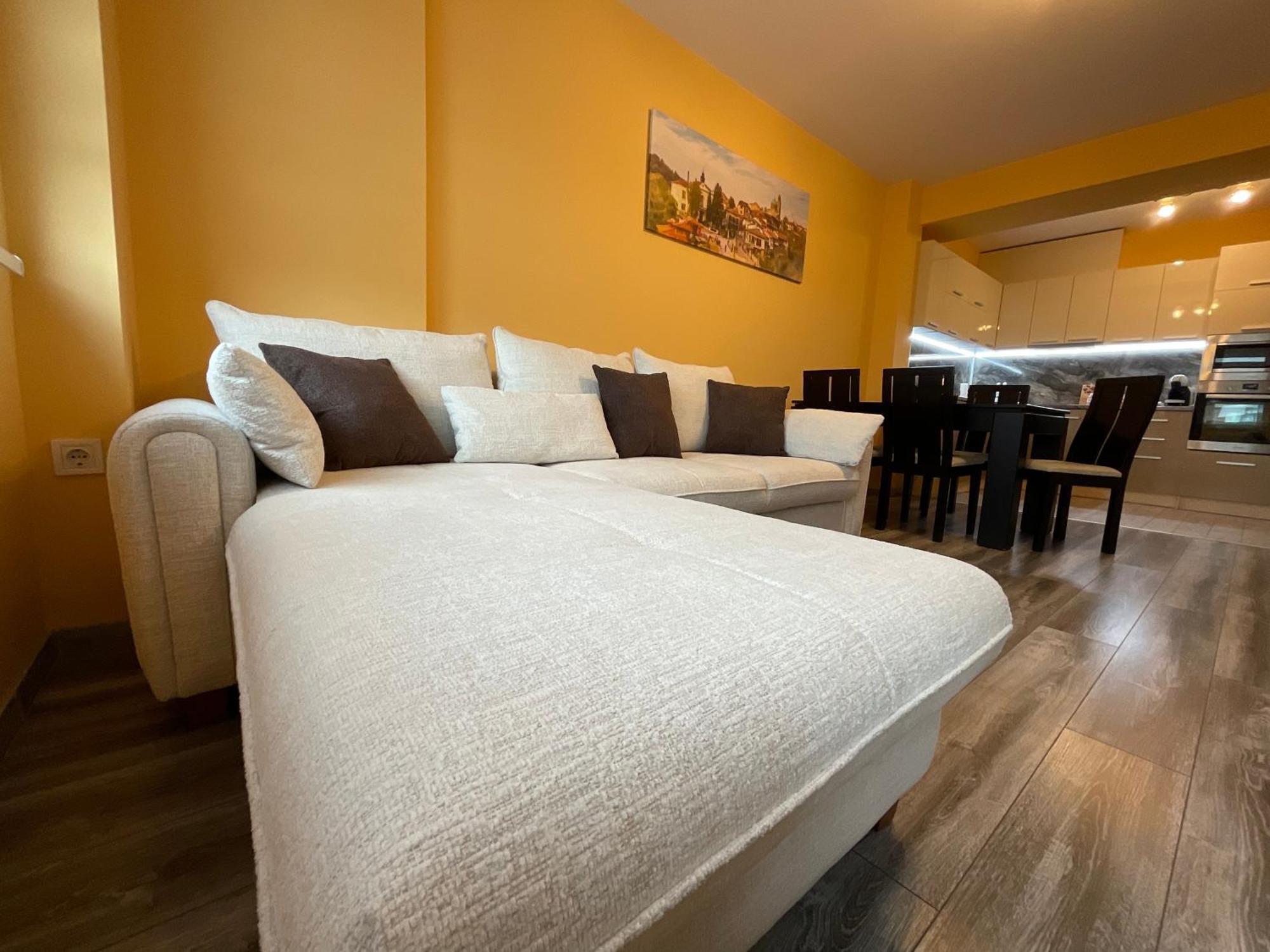 Nataly Homes Veliko Tărnovo Exteriör bild
