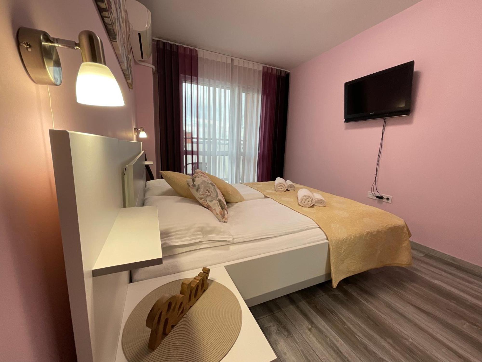 Nataly Homes Veliko Tărnovo Exteriör bild